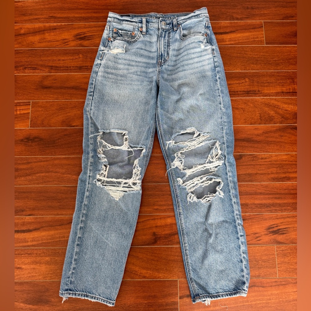 American Eagle Outfitters Light Blue Denim Jeans
